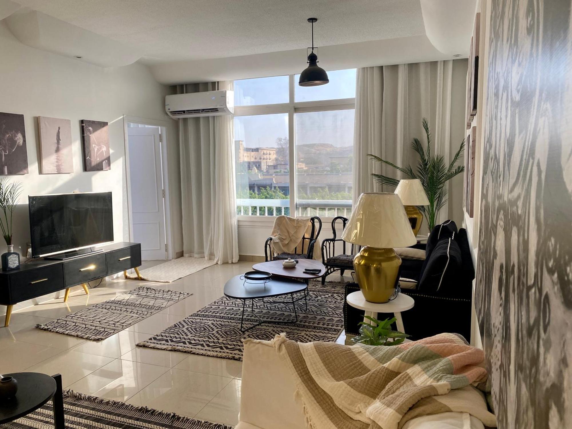 The Pyramid Area Vibe Apartment Cairo Exterior photo